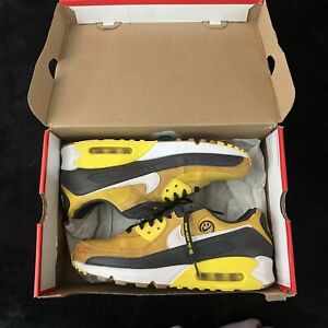 Size 10.5 - Nike Air Max 90 SE Go The Extra Smile