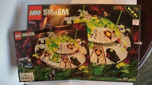 LEGO System UFO Alien Avenger (6975) Original Box with Instructions 99% Complete