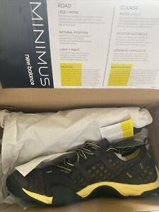 New ListingMen New Balance Minimus 10v1 MT10GG Trail Running Shoes Size 11 Gray Yellow