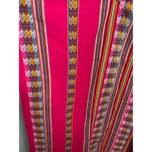 Peruvian Woven Fabric Blanket Pink