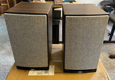 ELAC Uni-Fi Reference UBR62-BK 3-Way Bookshelf Speakers Walnut - Pair
