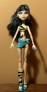 Monster High Gloom Beach Cleo De Nile. Accessories. Black Elastic. Loose Hips
