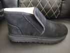 UGG MEN'S BLACK NUEMEL MINIMAL CASUAL BOOTS - SIZE(12) PRE-OWNED