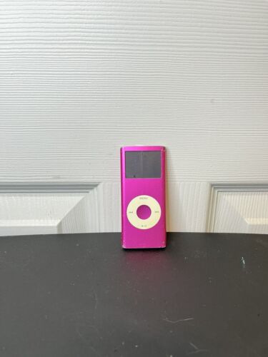 Apple iPod Mini 4 GB Green A1199 Nano 2nd Generation For Parts
