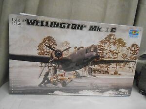 Trumpeter  1/48 WELLINGTON MK.1C 1/48 Plastic Model WWII Airplane Bomber