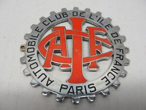 AUTOMOTIVE CLUB DE L'ILE DE FRANCE PARIS CAR COLLECTOR BADGE