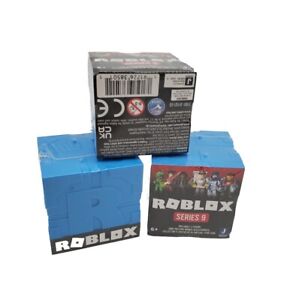 Roblox Series 9 Cube Box Lot of 3 Blind with Exclusive Virtual Item Codes New