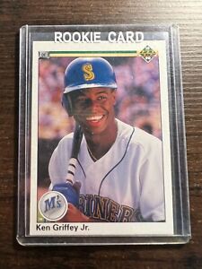 A92,146 - 1990 Upper Deck #156 Ken Griffey Jr.