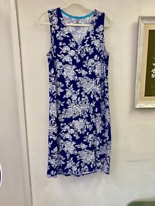 Liz Claiborne blue & white floral dress, mid length, large