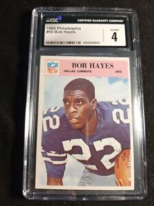 1966 Philadelphia Bob Hayes RC Rookie Card #58 CGC VG/EX 4