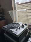 Hitachi HT-45 vinyl Record Player / turntable vintage