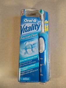 Oral B Vitality Precision Clean Electric Toothbrush D12513 NEW Sealed