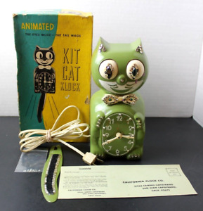Vintage Kit Cat Klock 1960's Jeweled Avocado With Box NOT WORKING AS IS