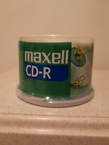 Maxell CD-R 700mb Recordable Data CD's-50pk Spindle by Maxell CD-R 700Mb