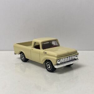 1963 63 Ford F-100 Truck Collectible 1/64 Scale Diecast Diorama Model