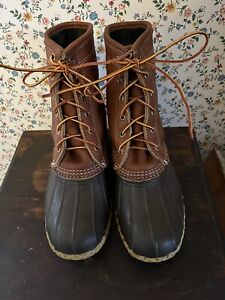 LL BEAN MAINE HUNTING DUCK BOOTS WOMENS 8M  LINED UNWORN! $159. RETAIL RETURNS
