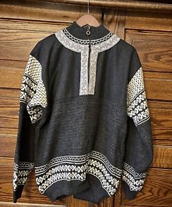 CHRISTIANIA  : Designed In Norway Pure New Wool Jumper/ Zip Neck : Size L / 50