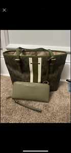 michael kors handbag green with wallet