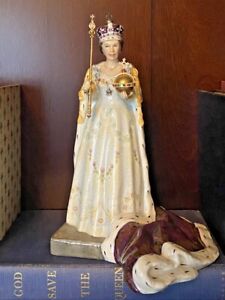 VERY Rare LE - Royal Doulton HM Queen Elizabeth II Figurine - HN3436, HN 3436