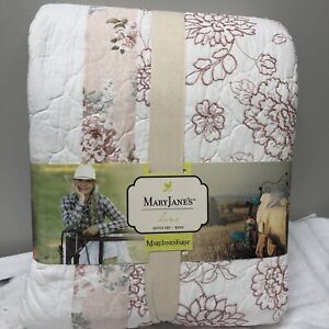 Mary Jane’S Home Quilt Set King Size Blushing Floral