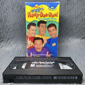 The Wiggles Hoop-Dee-Doo: It's A Wiggly Party VHS Tape 2006 16 Songs, Ages 1-8