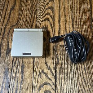 Nintendo Game Boy Advance SP - Gold - AGS-001