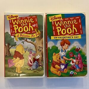 Winnie The Pooh VHS Pair - A Valentine For You And Un-Valentine’s Day Clamshell