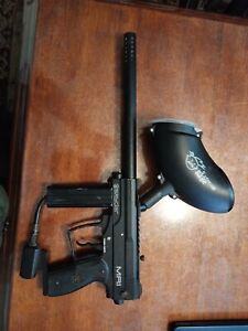Spyder MR1 Paintball Gun Black tactical With Holder