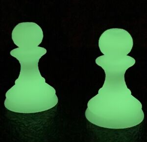 Glow In The Dark Pawn Lanyard Bead, Knot Bead, End Bead, EDC, 2 Pack, Chess