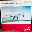 1/200 HERPA AMERICAN AIRLINES Boeing 777-300ER 77W N717AN