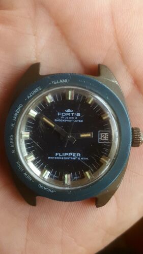 Fortis Flipper Manual Wind Vintage 17 Jewels Men's Diver's Watch
