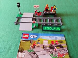 LEGO® 60051 Railway Crossing Station + OBA Railway/Train Station 12V 9V (4554)2