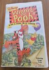 Disney Winnie the Pooh: Sing a Song with Tigger (VHS, 2000)