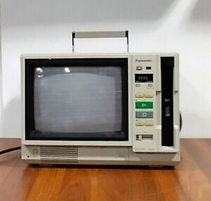 Vintage Panasonic AG-500R Professional CRT Television & VCR Combo Monitor/Player