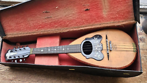 Antique Meglio style mandolin. Specialita Napoli Brevettata