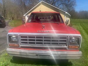 New Listing1984 Dodge Ramcharger