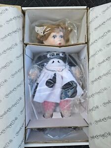 The Hamilton Collection Heritage Dolls Porcelain Doll Becky NIB 1993