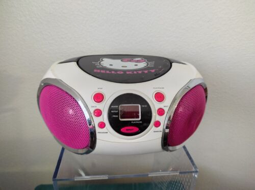 New ListingHello Kitty CD Player Boombox Radio White Pink KT2026MBY Sanrio  *Read Descr*