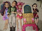 Ever After High Lot Of 4 Dolls And Furniture