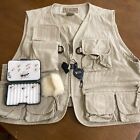 LL Bean Fly Fishing Vest Women’s Small Khaki tons of pockets Flys Included
