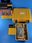 Fluke 52 II Thermocouple Thermometer Meter in New Condition