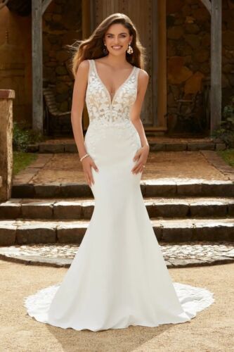 wedding gown size 8 ivory Sophia Tolli Australia Y12240