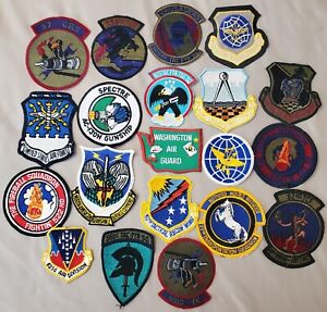 LOT OF 20 VINTAGE AIR FORCE USAF PATCHES SSI ORIGINAL MILITARY NOS!