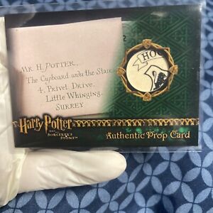 Harry Potter-Prop Card-Harry's Acceptance Letter To Hog warts VERY RARE!!!