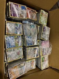 100 Pokemon C/UC  ALL HOLOGRAPHIC Official Cards Lot!