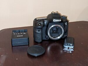 Canon EOS 7D Mark II 20.2MP Digital SLR Camera (Body Only)