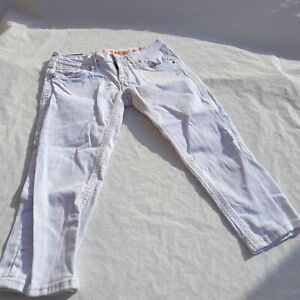 Rock Revival White Alania Capri Jeans Womens Size 28 Hot Style Distress