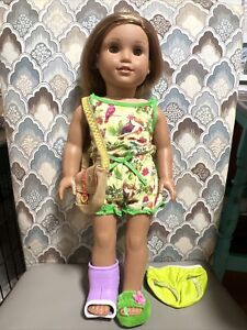 American Girl Doll Lea Clark -With Rainforest Dream Outfit With Original Shoes