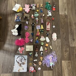 Huge Lot Of 59 Girl Toys And More (Doll,Bear, prinesses, Minnie Mouse)