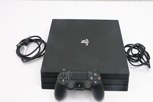 Sony PlayStation 4 Pro 1TB Black Console CUH-7215B *READ*